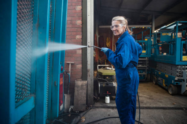 Best Garage Pressure Washing  in Livingston, TX